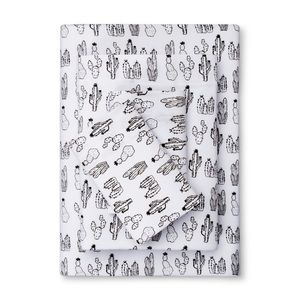 NWOT Pillowfort Twin Sheet Set